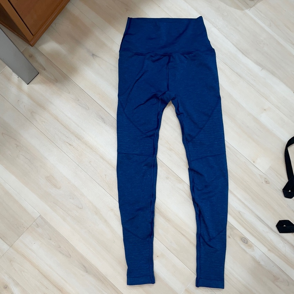 Alphalete leggings